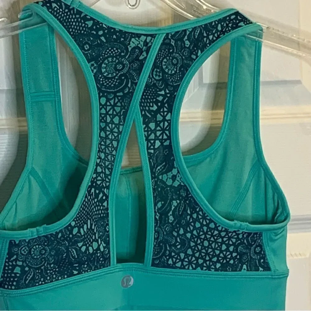 Lululemon Run With The Sun Bra Size 6 Bali Breeze